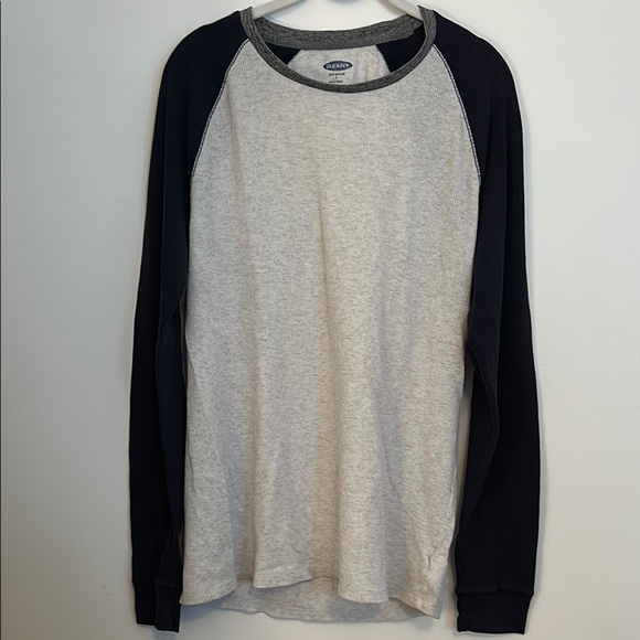 Old Navy Other - Old Navy Men's Gray and Navy Waffle Shirt - Large Color